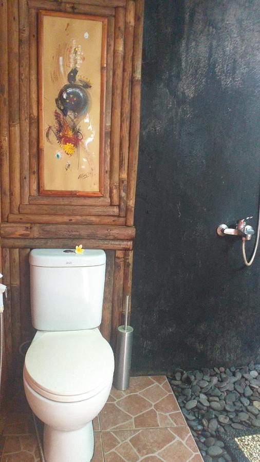 Lafyu Bali Hotel Singaraja Exterior foto