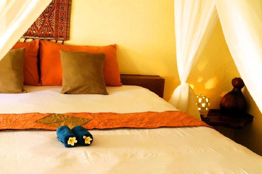 Lafyu Bali Hotel Singaraja Exterior foto